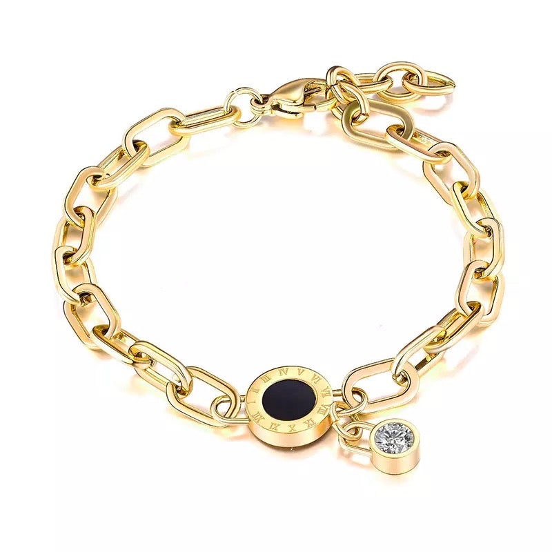 Gold chain bracelet retro