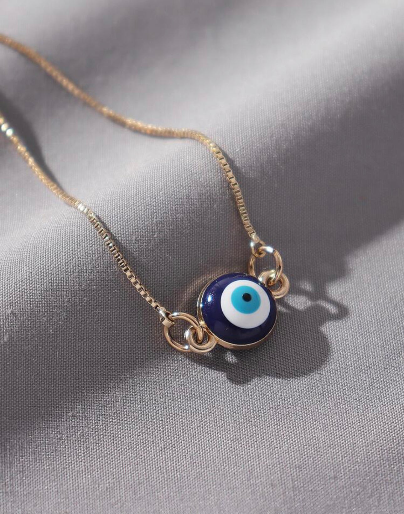 Minimalist Evil eye bracelet