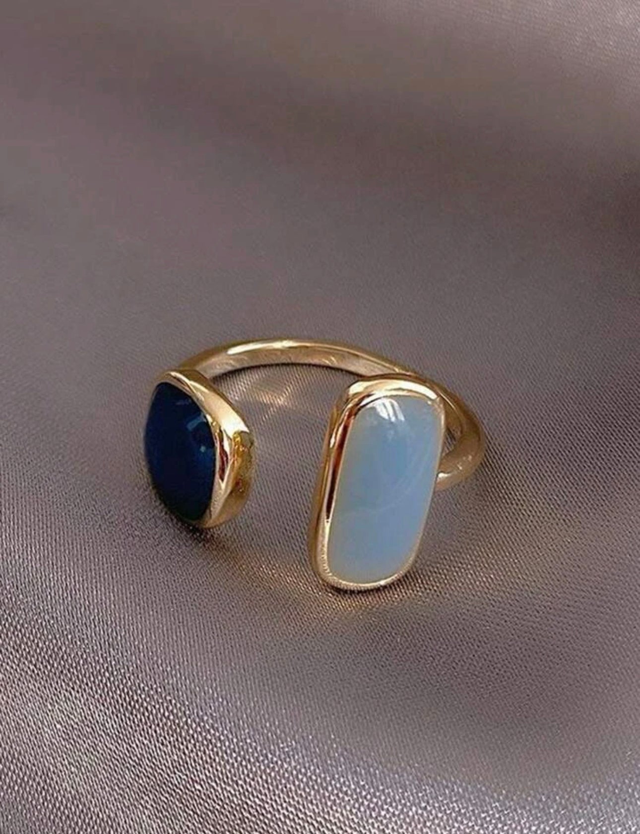 Aquamarine ring