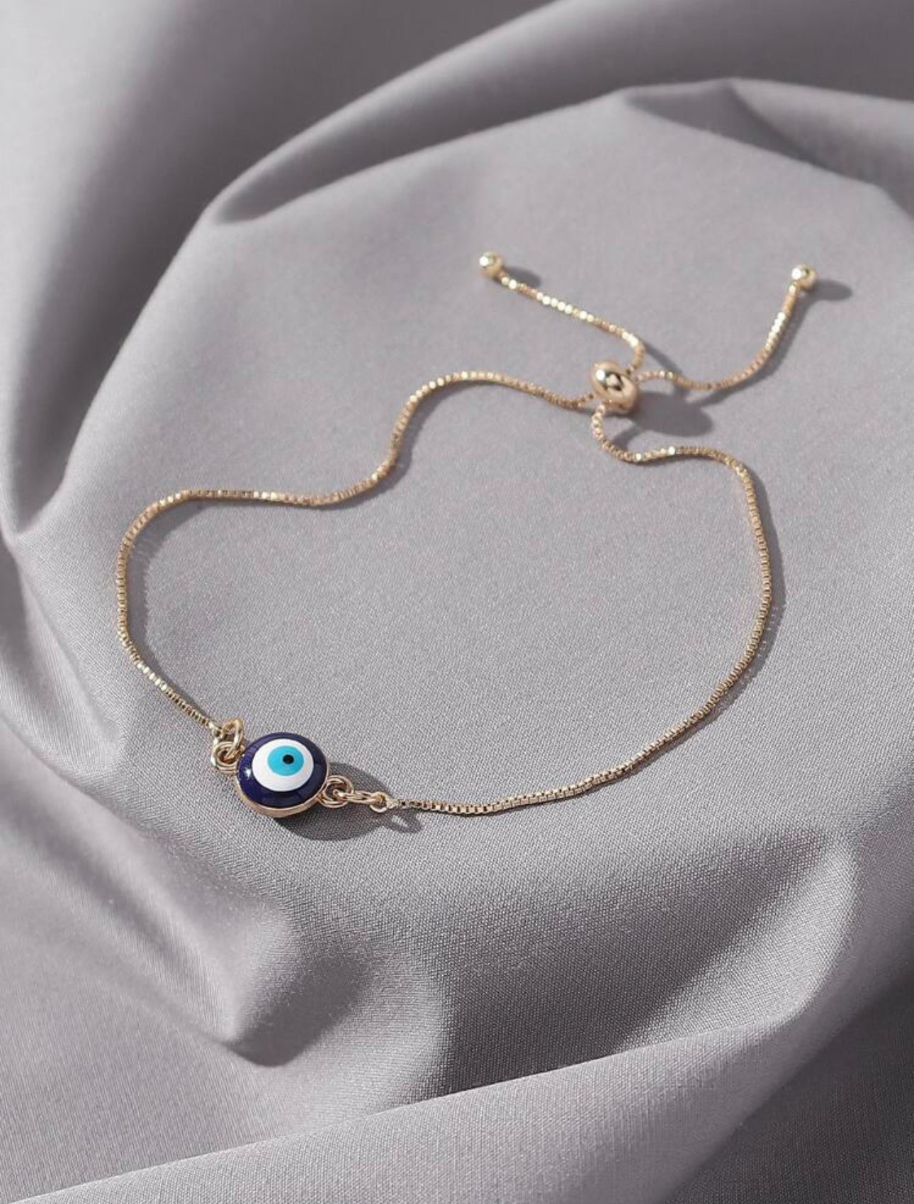 Minimalist Evil eye bracelet
