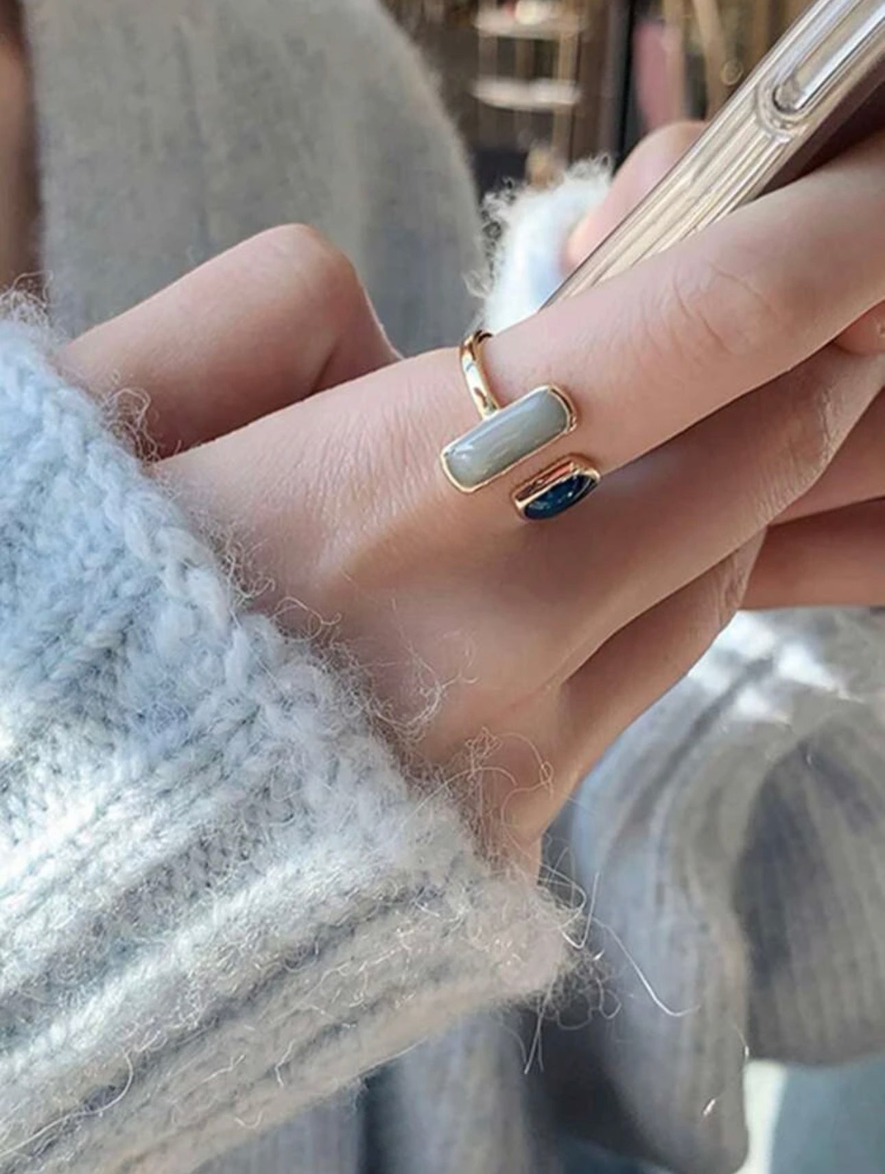 Aquamarine ring