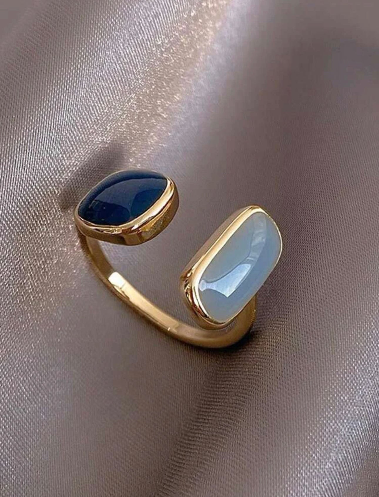 Aquamarine ring